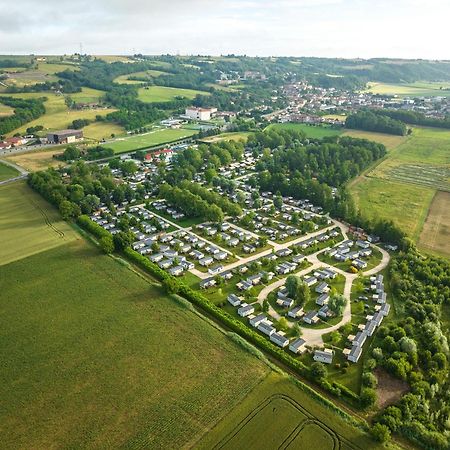 Camping Chateau De Galaure Chateauneuf-de-Galaure Экстерьер фото