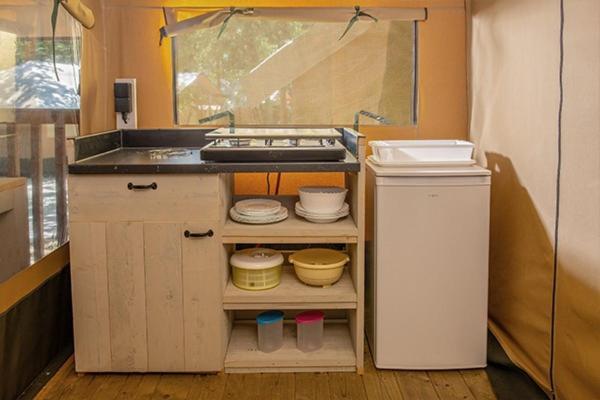 Camping Chateau De Galaure Chateauneuf-de-Galaure Номер фото