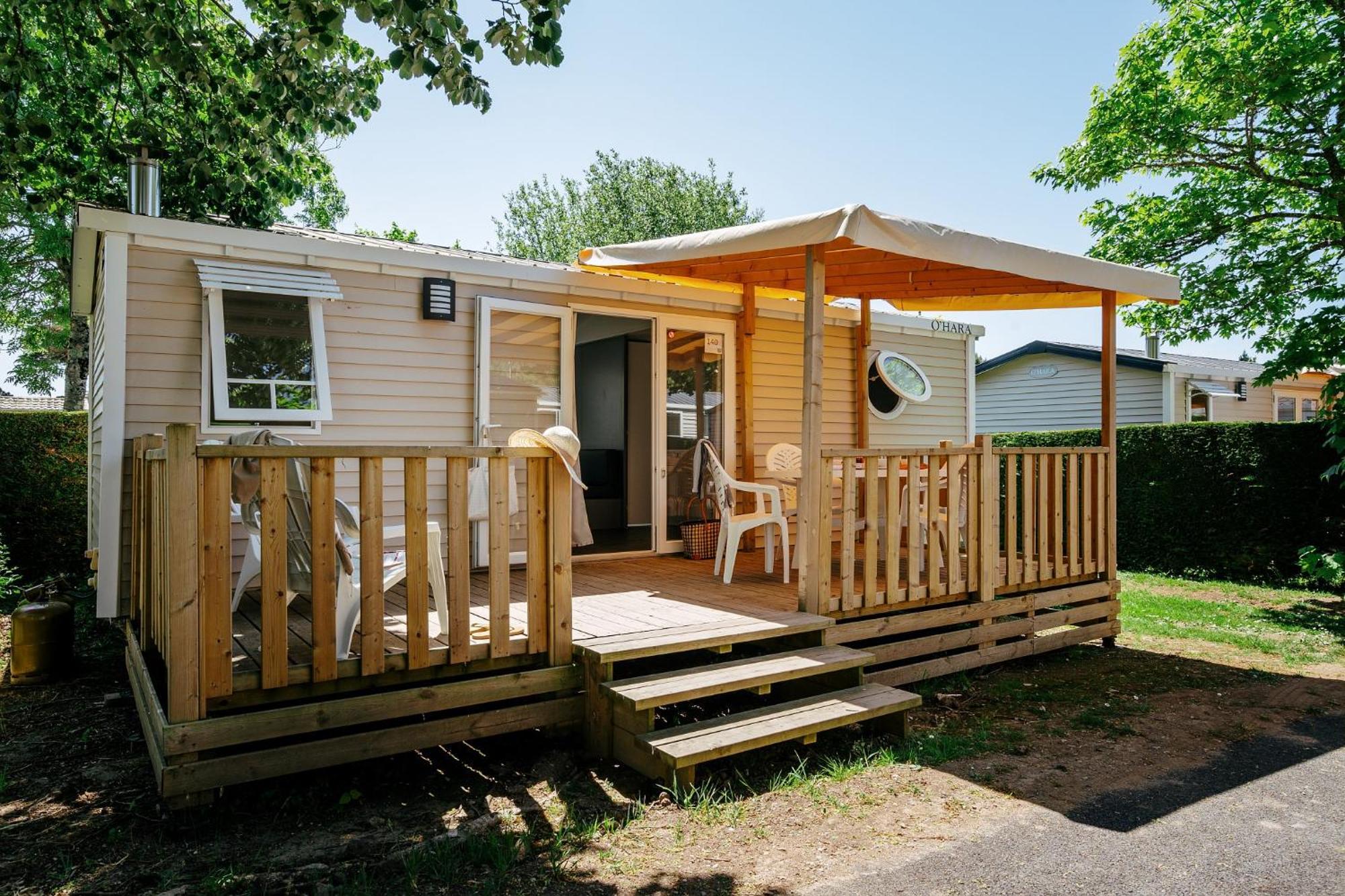 Camping Chateau De Galaure Chateauneuf-de-Galaure Экстерьер фото